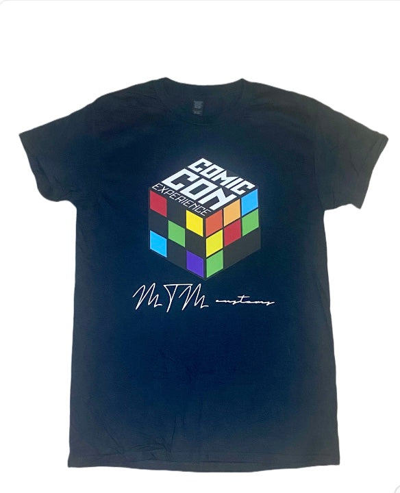 COMIC CON 2025 Graphic Tshirt: (BLACK)